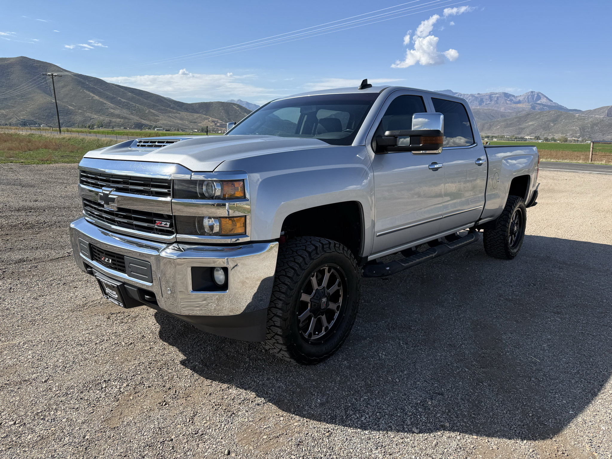 Used 2017 Chevrolet Silverado 2500 LTZ w/ Duramax Plus Package AWD/4WD image 3