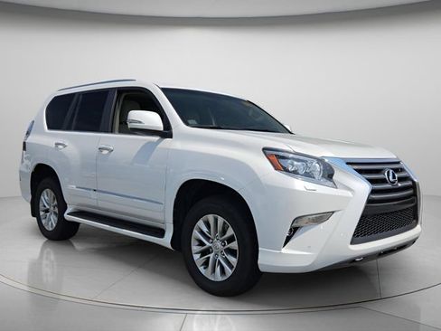 Used 2018 Lexus GX 460 Premium w/ Premium Package AWD/4WD image 5