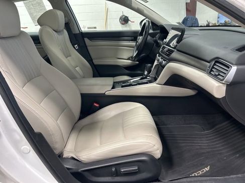 Certified 2022 Honda Accord EX-L image 19