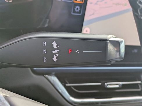 New 2026 Chevrolet Equinox EV LT image 22