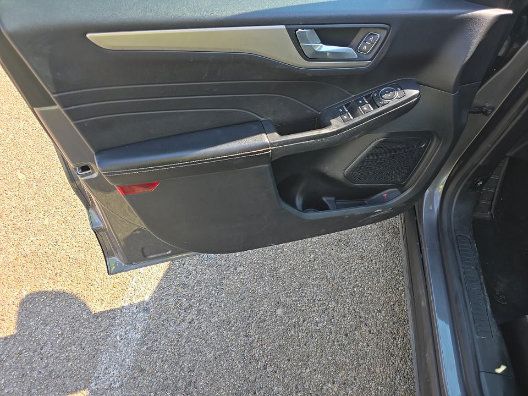 Used 2021 Ford Escape SEL FWD image 9