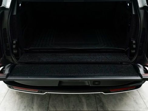 Used 2023 Land Rover Range Rover Autobiography image 25