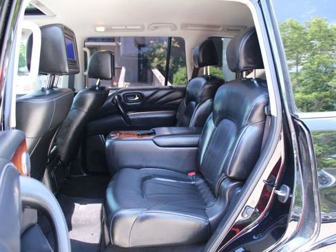Used 2017 INFINITI QX80 2WD w/ Deluxe Technology Package image 35