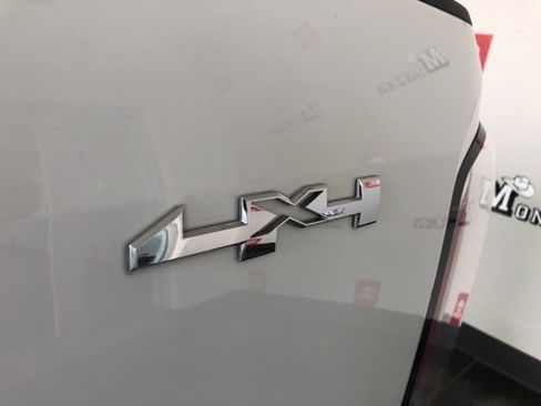 Used 2019 GMC Canyon SLE image 10