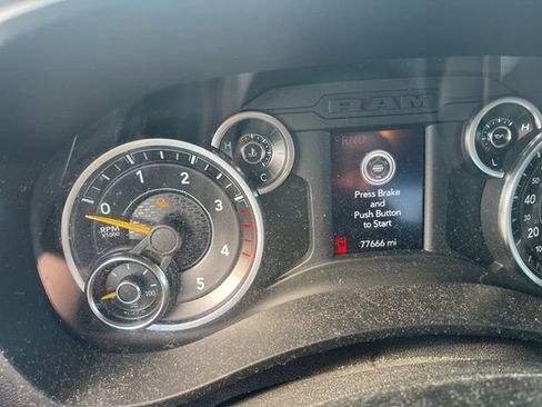 Used 2019 RAM 2500 Big Horn image 22