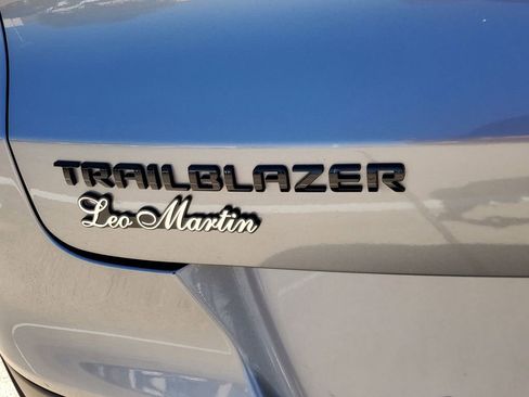 Used 2025 Chevrolet TrailBlazer RS w/ Convenience Package FWD image 6