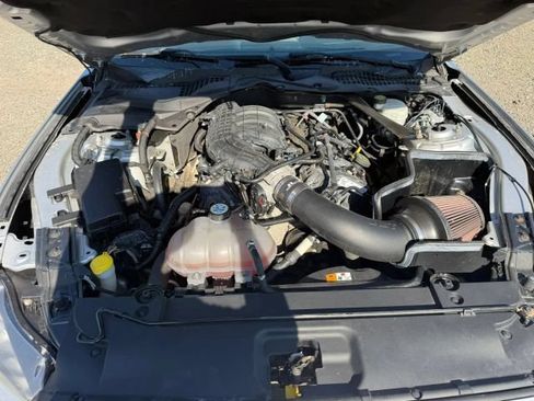 Used 2015 Ford Mustang Convertible w/ Equipment Group 051A RWD image 36