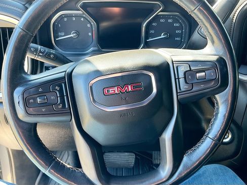 Used 2020 GMC Sierra 1500 AT4 w/ AT4 Premium Package AWD/4WD image 11