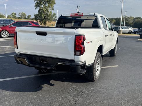 New 2026 Chevrolet Colorado W/T w/ WT Convenience Package II image 4