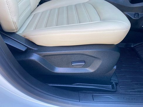 Certified 2022 Ford Edge SEL w/ Convenience Package image 30