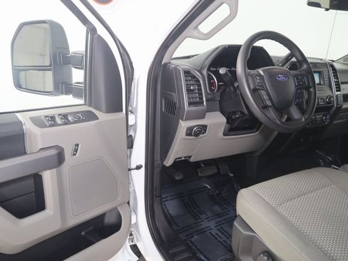 Used 2019 Ford F250 XLT image 43