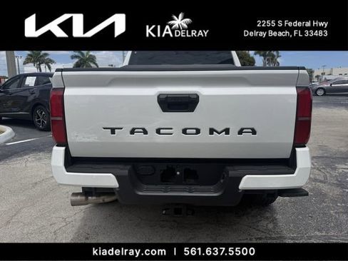 Used 2025 Toyota Tacoma TRD Sport RWD image 4