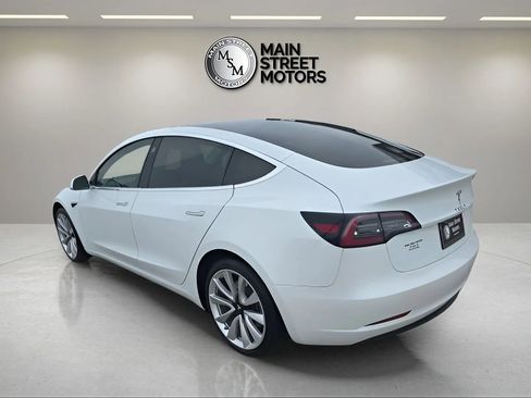 Used 2018 Tesla Model 3 Long Range image 3