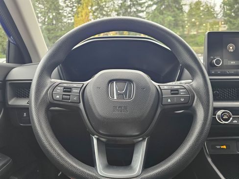 Used 2025 Honda CR-V LX image 26