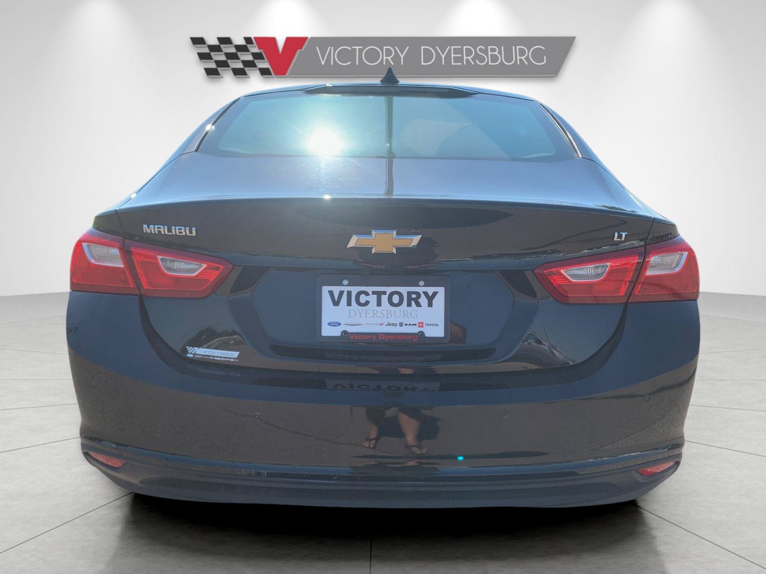 Used 2024 Chevrolet Malibu LT FWD image 5