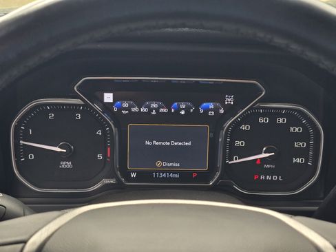 Used 2022 GMC Sierra 2500 Denali AWD/4WD image 18