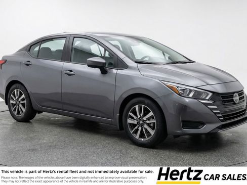 Used 2025 Nissan Versa SV w/ Trunk Package image 1