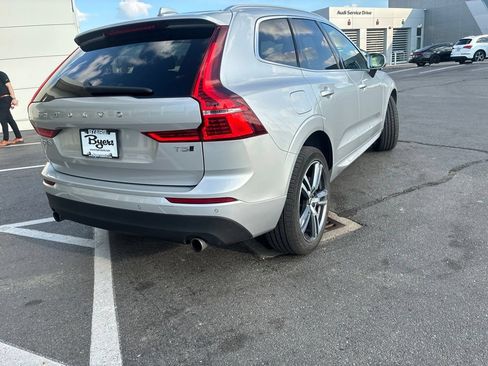 Used 2020 Volvo XC60 T5 Momentum AWD/4WD image 4