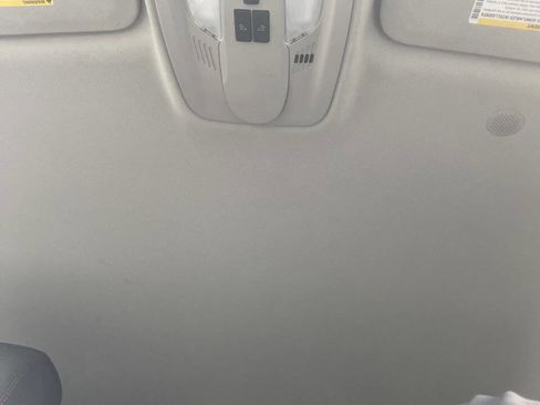 Used 2014 Chevrolet Equinox LT w/ Driver Convenience Package image 6