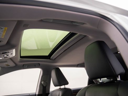 Used 2021 Lexus RX 450hL AWD w/ Premium Package image 17