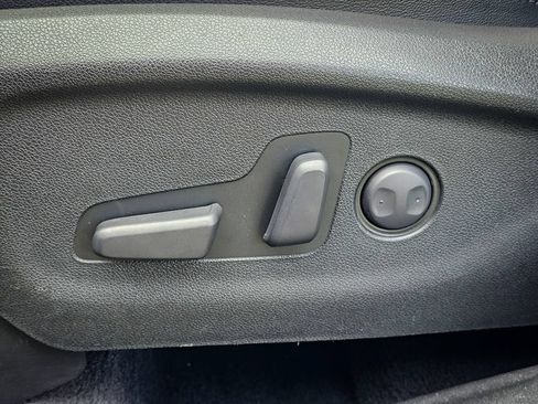 Used 2019 Kia Sorento EX w/ EX Touring Package FWD image 14