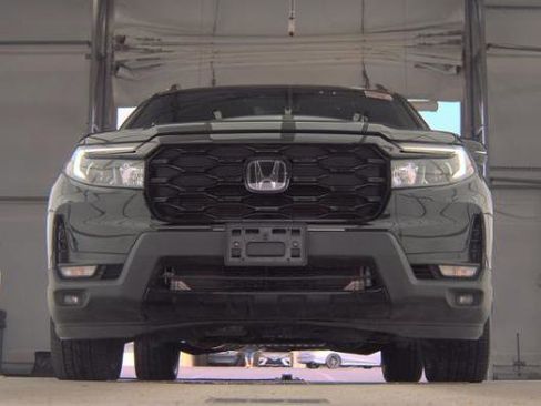 Used 2022 Honda Passport Elite image 3