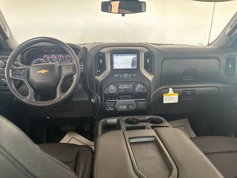 Used 2024 Chevrolet Silverado 1500 W/T w/ WT Value Package AWD/4WD image 17