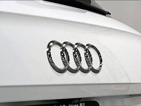 Used 2018 Audi Q5 2.0T Premium Plus w/ Premium Plus Package image 32