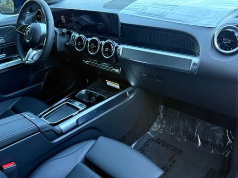 New 2026 Mercedes-Benz GLB 250 4MATIC image 25