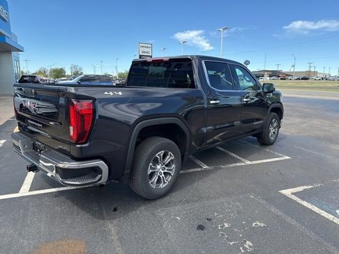 Used 2024 GMC Sierra 1500 SLT AWD/4WD image 8