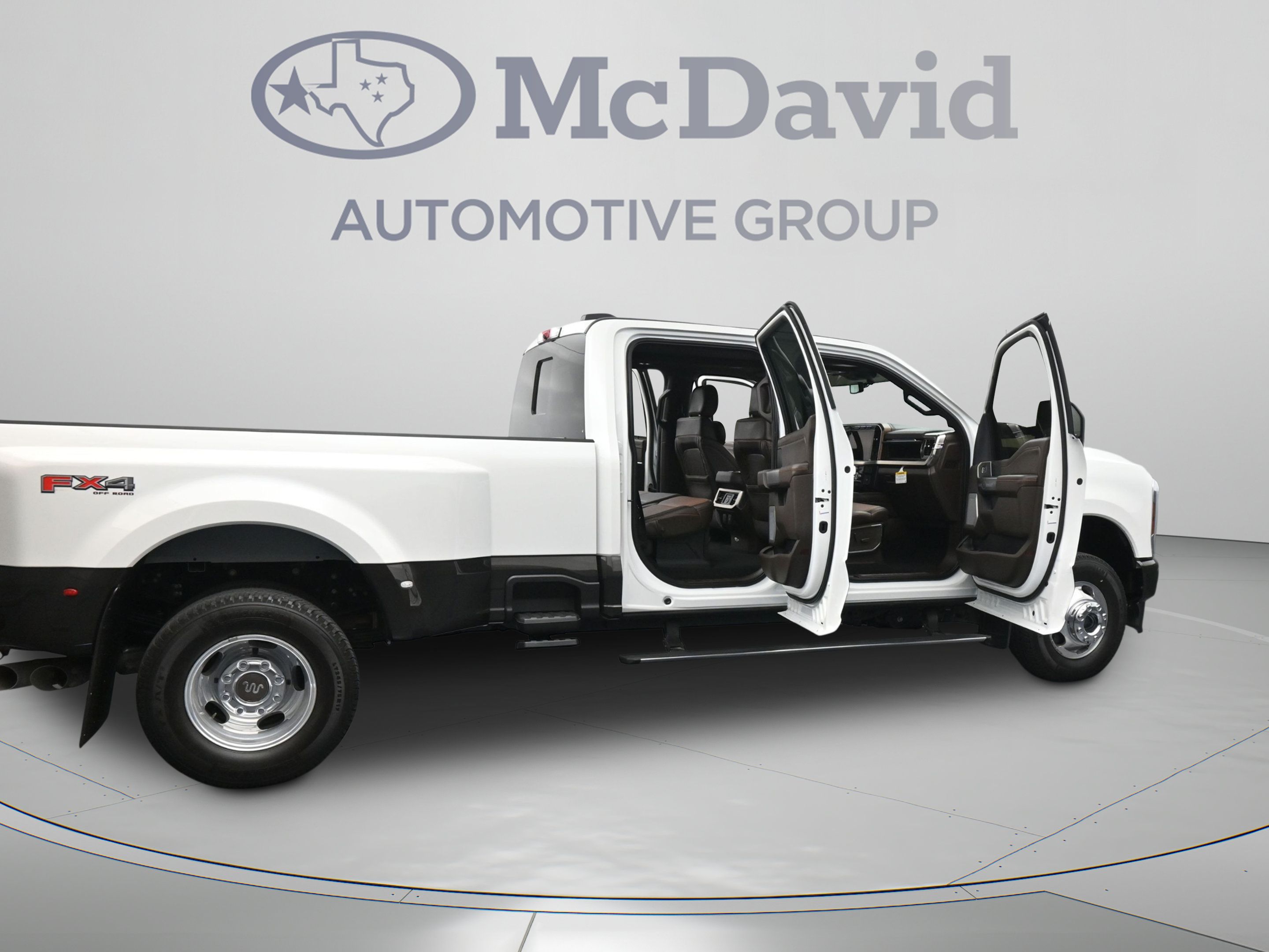 Used 2024 Ford F350 King Ranch AWD/4WD image 42