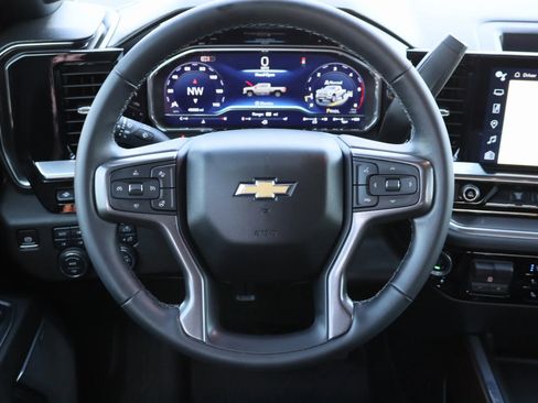 Used 2024 Chevrolet Silverado 2500 High Country w/ High Country Premium Package AWD/4WD image 12