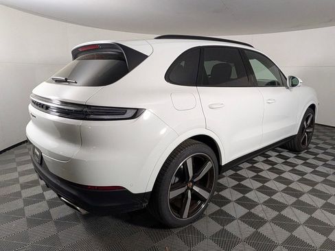 New 2026 Porsche Cayenne AWD/4WD image 7