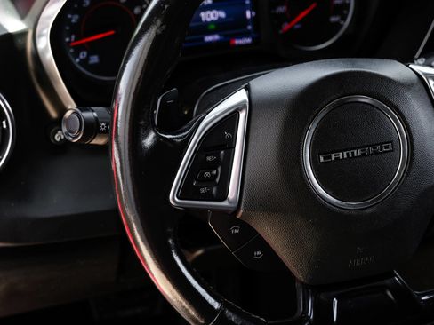 Used 2019 Chevrolet Camaro LT RWD image 23
