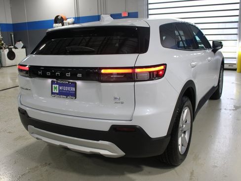 New 2026 Honda Prologue EX image 13