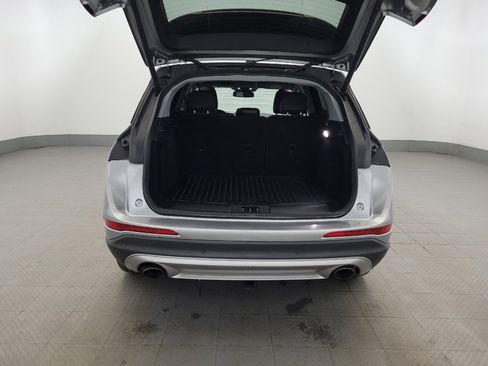Used 2022 Lincoln Corsair AWD w/ Premium Package image 29