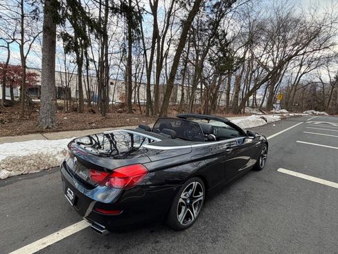 Used 2012 BMW 650i xDrive Convertible image 18