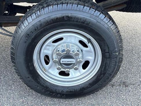 Used 2017 Ford F250 XL w/ Power Equipment Group image 13