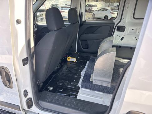 Used 2018 RAM ProMaster City Tradesman FWD image 16