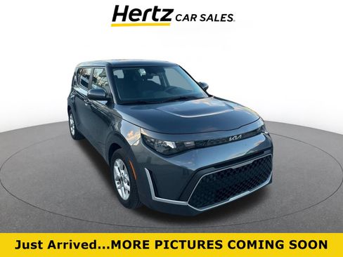 Used 2025 Kia Soul LX w/ LX Technology Package image 1