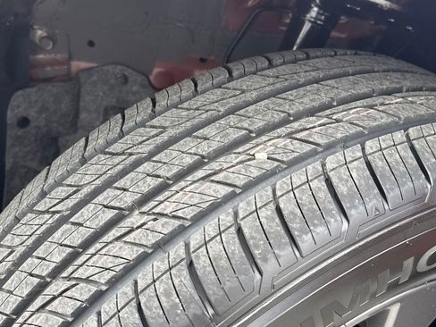 New 2026 Nissan Pathfinder SV w/ SV Premium Package image 29