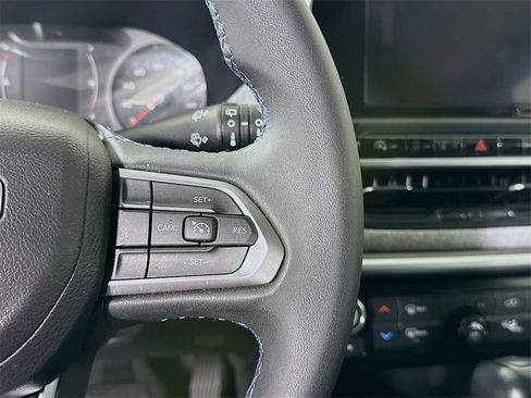 Used 2022 Jeep Compass Latitude image 22