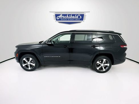 Used 2023 Jeep Grand Cherokee L Limited AWD/4WD image 5