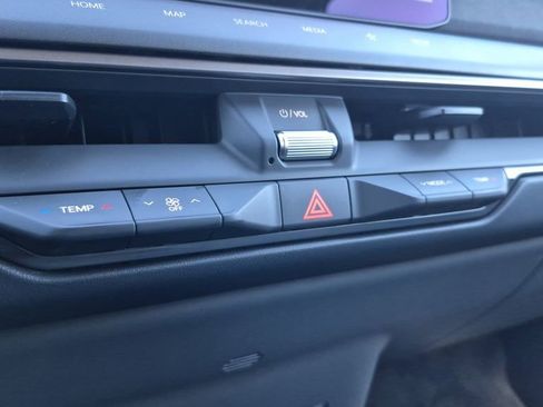 New 2026 Kia EV9 Wind image 22