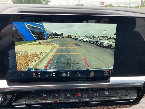 New 2026 GMC Sierra 1500 SLE w/ Preferred Package image 19