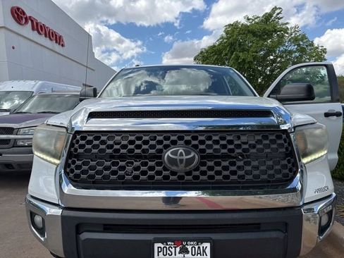 Used 2018 Toyota Tundra SR5 w/ SR5 Upgrade Package image 66