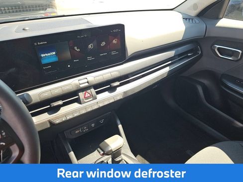 Used 2025 Kia K4 FWD image 12