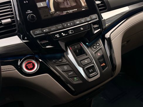 Used 2023 Honda Odyssey Elite image 36