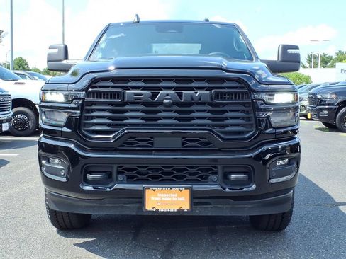 Used 2025 RAM 2500 Big Horn AWD/4WD image 2