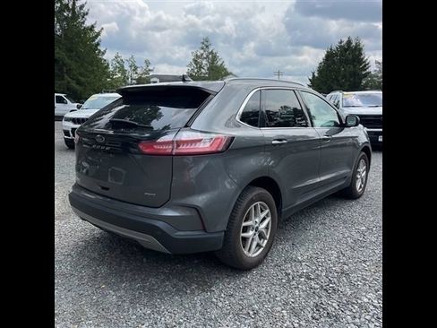 Used 2023 Ford Edge SEL AWD/4WD image 2
